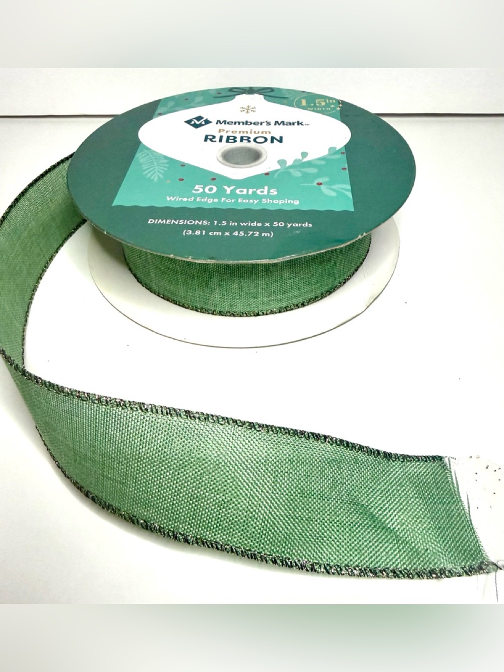 Member's Mark Green Wired-Edge Holiday Ribbon - 50 Yards